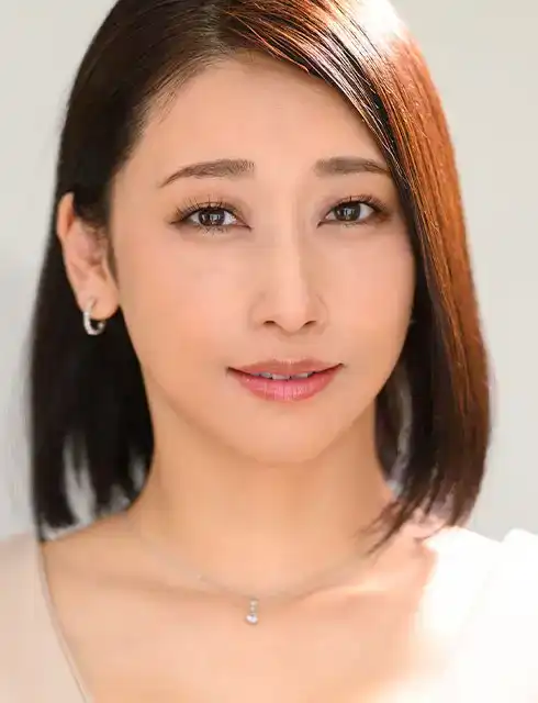 Ikumi Shiramine